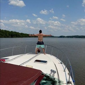 Meet your Posher, Ahmad